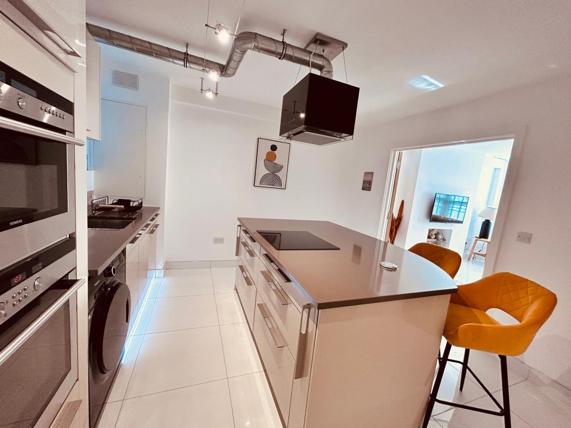 לונדון Stunning Spacious B.Apt. Slps.4 מראה חיצוני תמונה