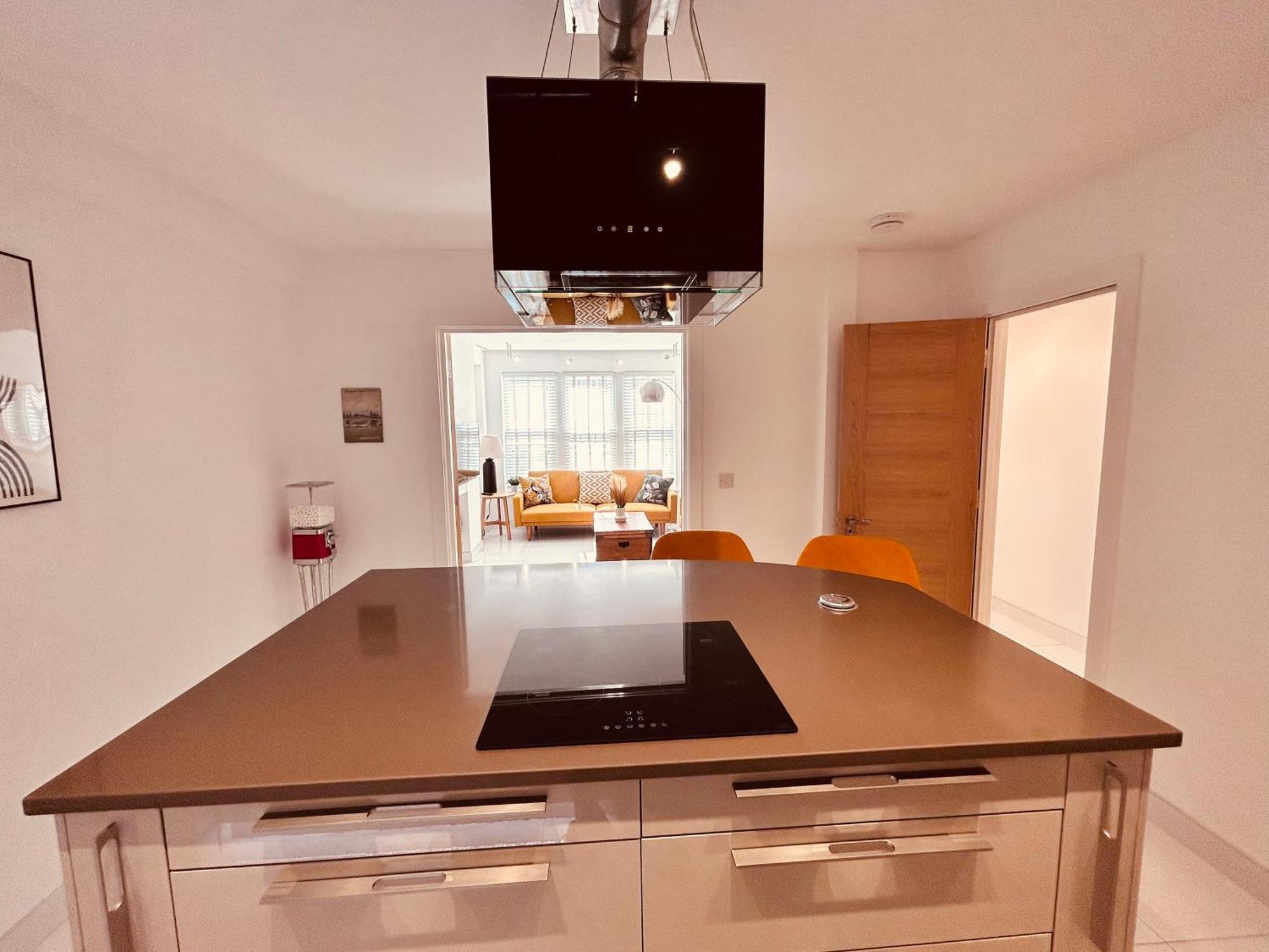 לונדון Stunning Spacious B.Apt. Slps.4 מראה חיצוני תמונה