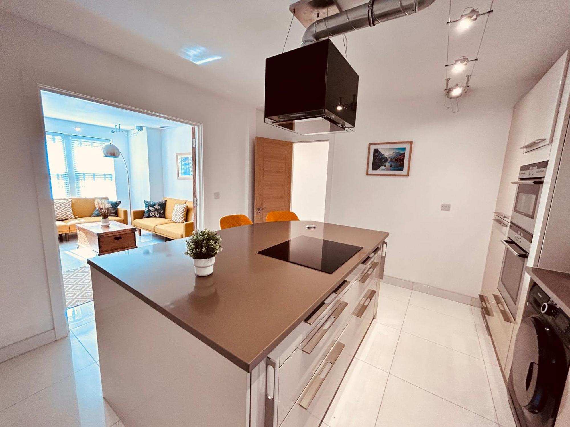 לונדון Stunning Spacious B.Apt. Slps.4 מראה חיצוני תמונה